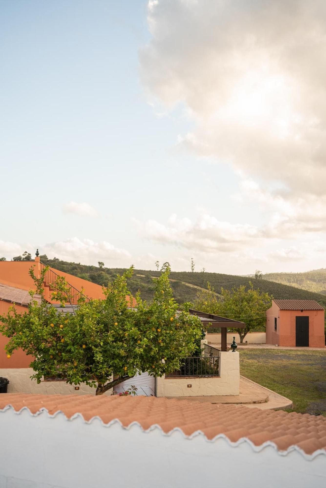 Origen Andevalo Villa Calanas Exterior photo